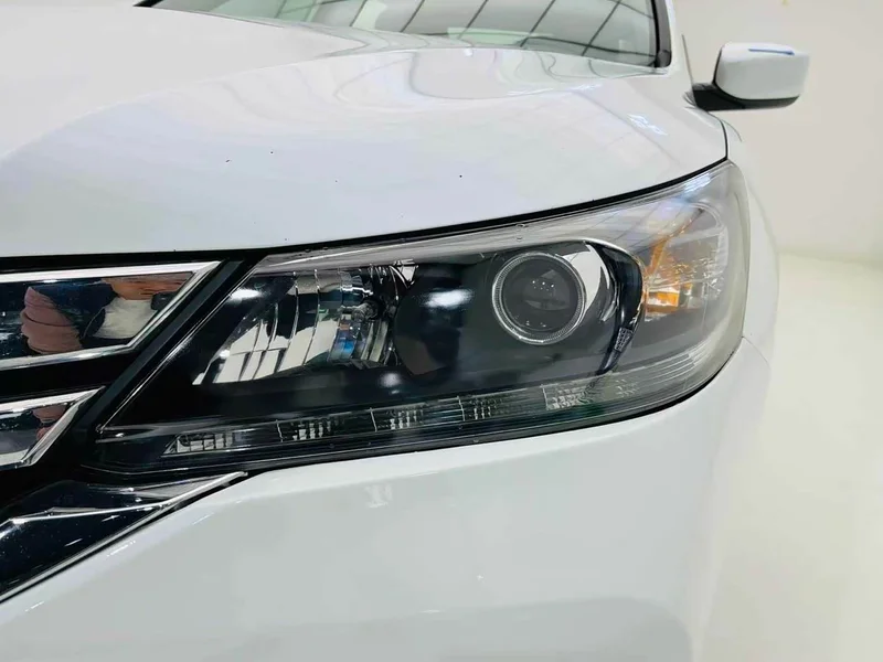 Honda Accord — фото 11
