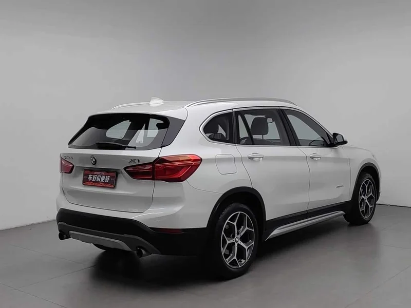 BMW X1 — фото 2
