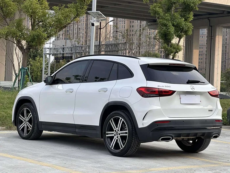 Mercedes-Benz GLA — фото 18