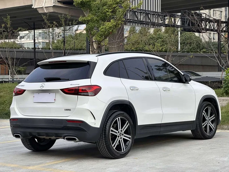 Mercedes-Benz GLA — фото 19