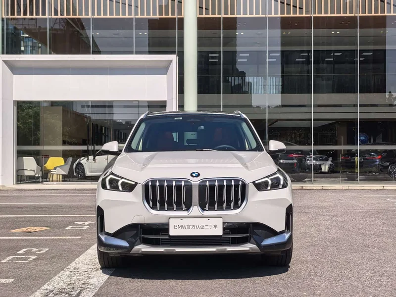 BMW X1 — фото 2