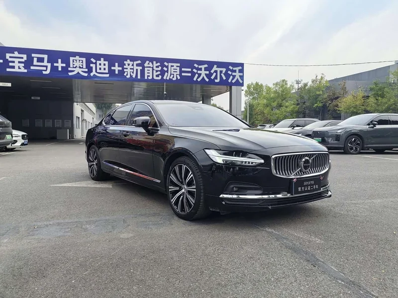 Volvo S90 — фото 3