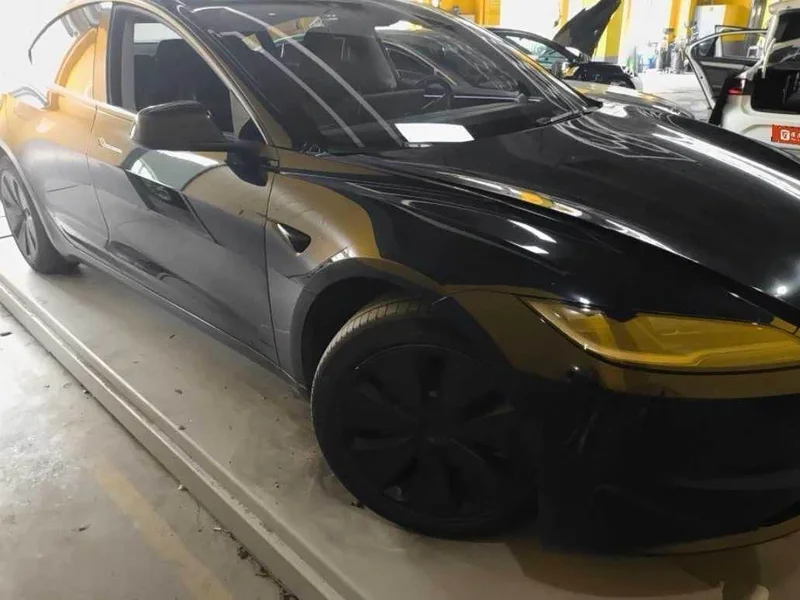 Tesla Model 3 — фото 2
