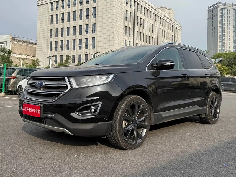 Ford Edge — фото 3
