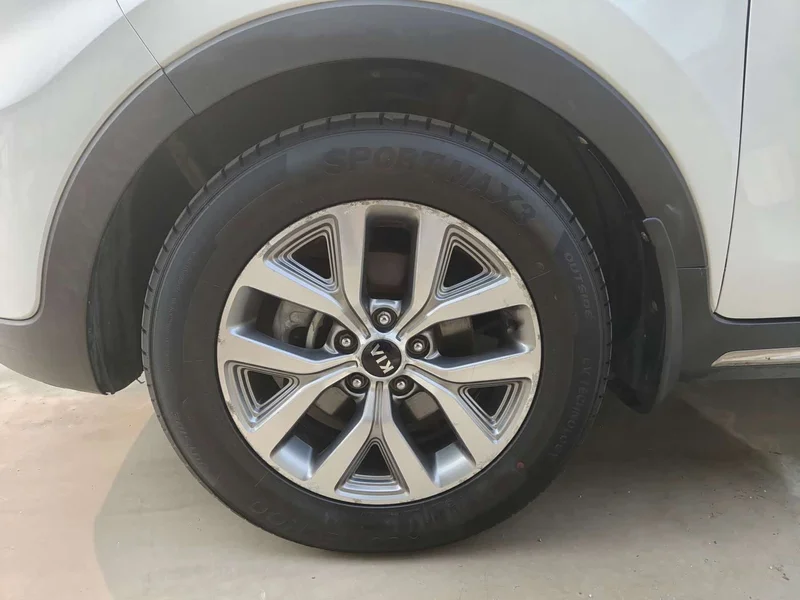 Kia Sportage — фото 5