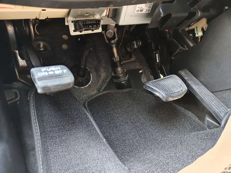 Kia Sportage — фото 8