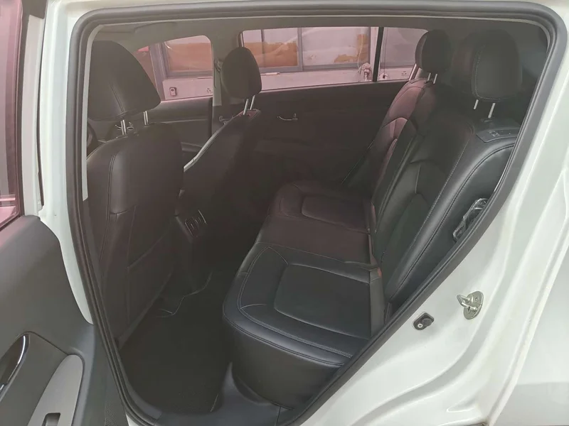 Kia Sportage — фото 10