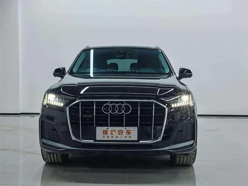 Audi Q7 — фото 2