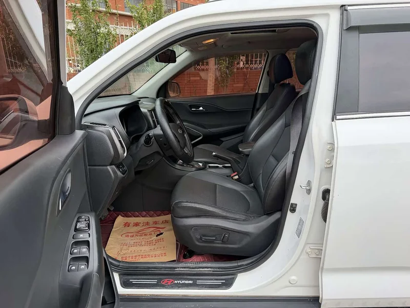 Kia Sportage — фото 14