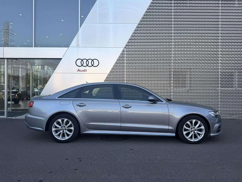 Audi A6L — фото 10