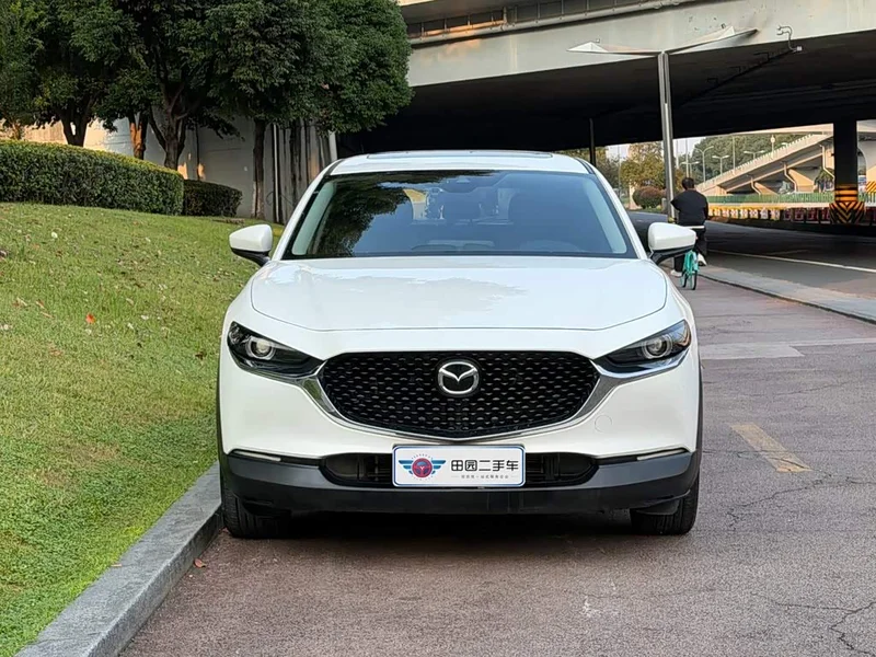 Mazda CX-30 — фото 2