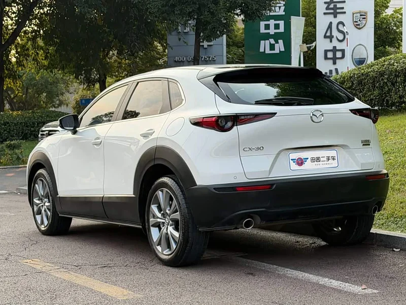 Mazda CX-30 — фото 4