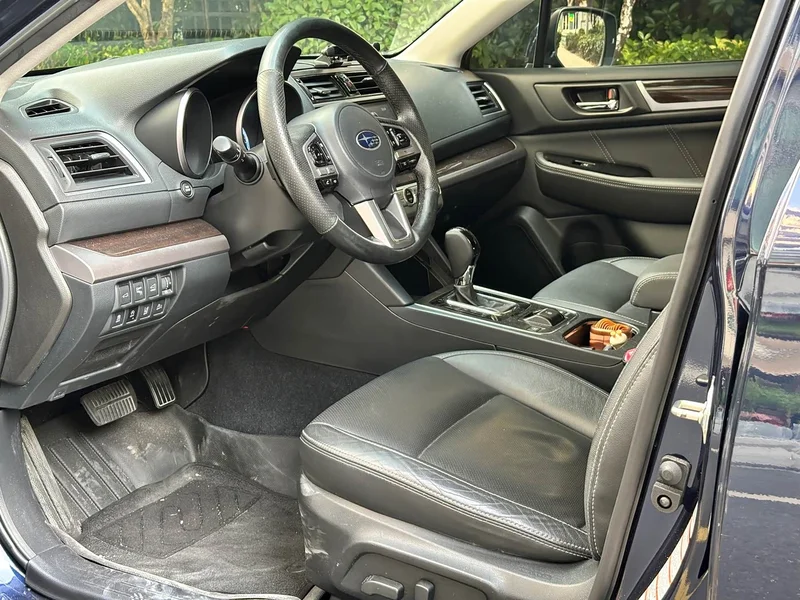 Subaru Outback — фото 7