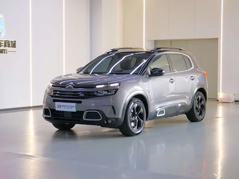 Peugeot C5 Aircross — фото 1