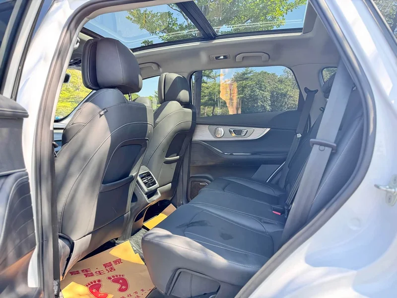 Chery Tiggo 8 Pro — фото 16