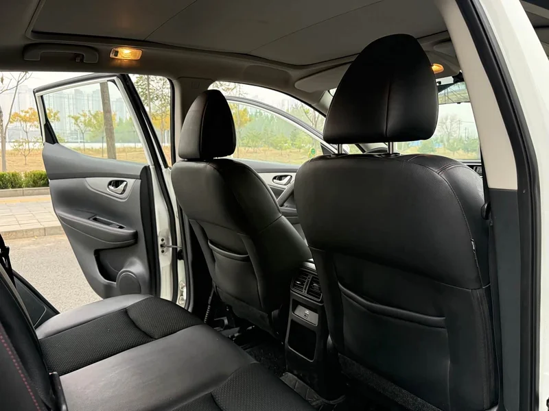 Nissan Qashqai — фото 10