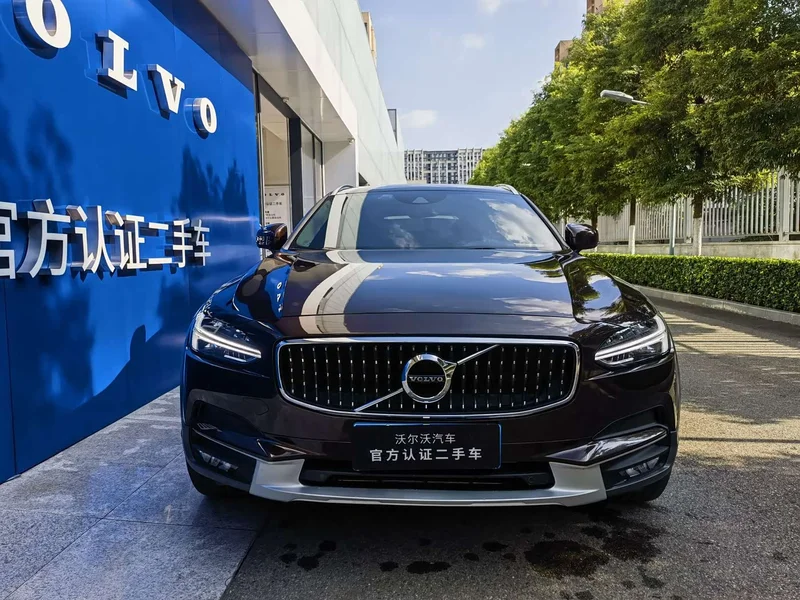 Volvo V90 — фото 2