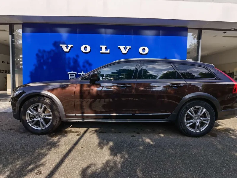 Volvo V90 — фото 4