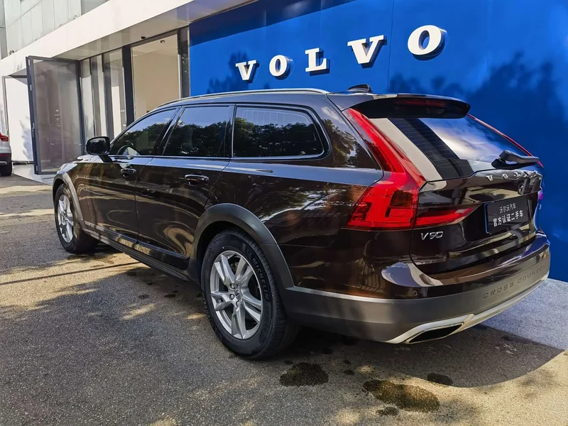 Volvo V90 — фото 7