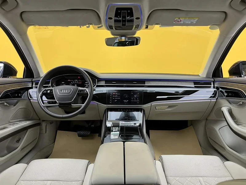 Audi A8 — фото 16