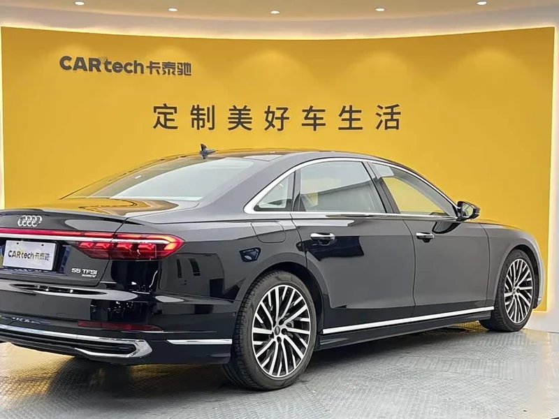 Audi A8 — фото 4