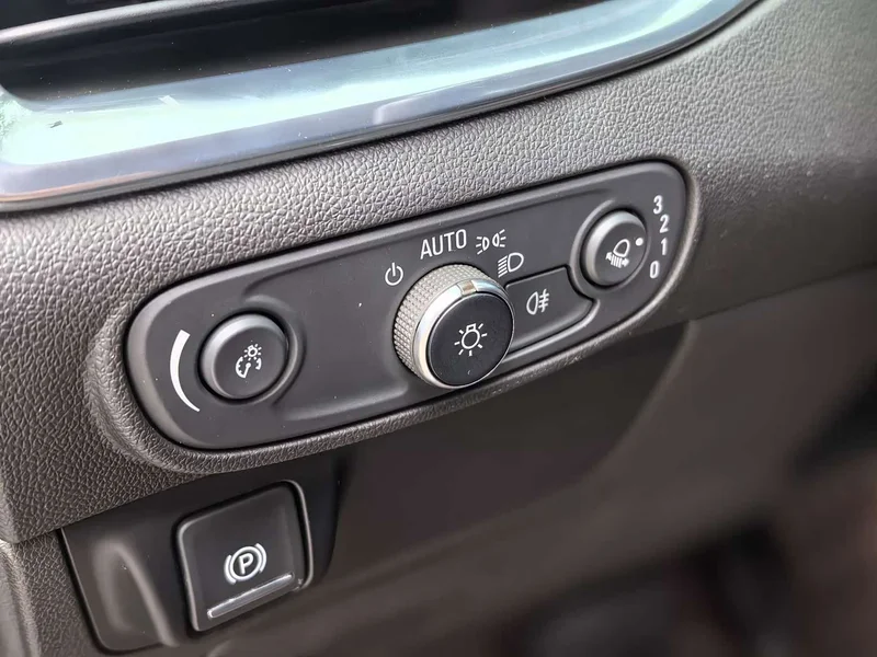 Buick Enclave — фото 12