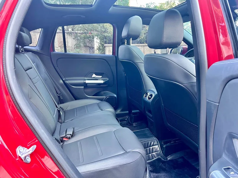 Mercedes-Benz GLA — фото 15