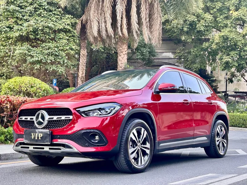Mercedes-Benz GLA — фото 3