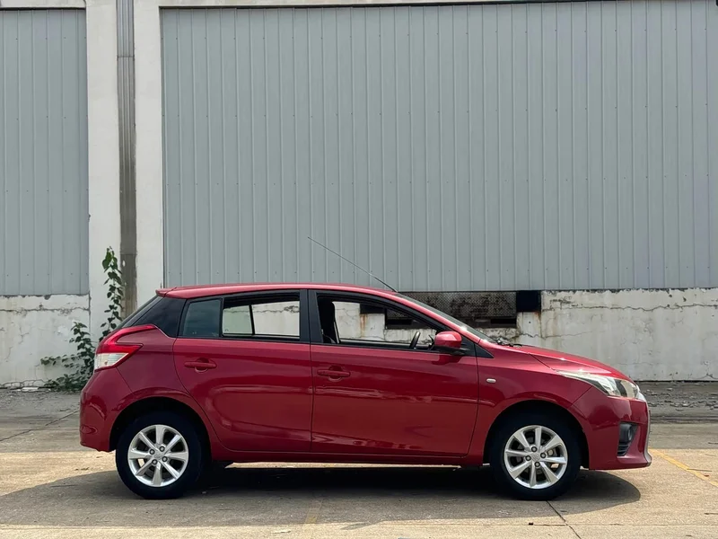 Toyota Yaris L — фото 9