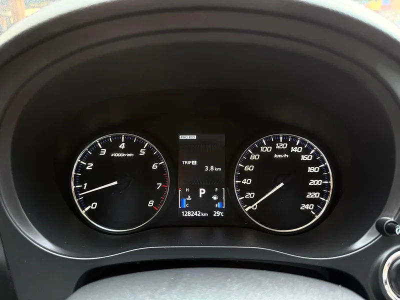 Mitsubishi Outlander — фото 18
