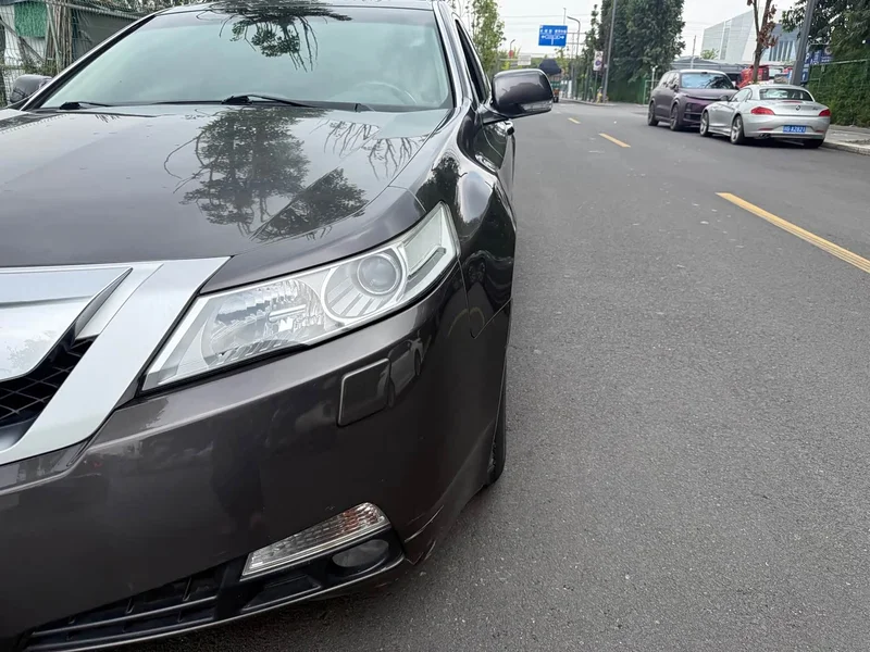 Acura TL — фото 4