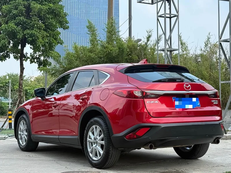 Mazda CX-4 — фото 8
