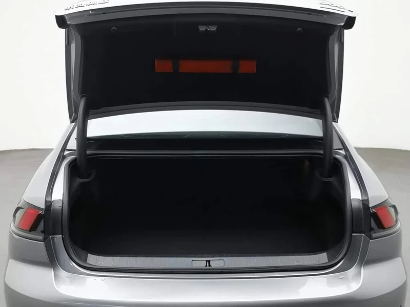 Peugeot 508 — фото 16