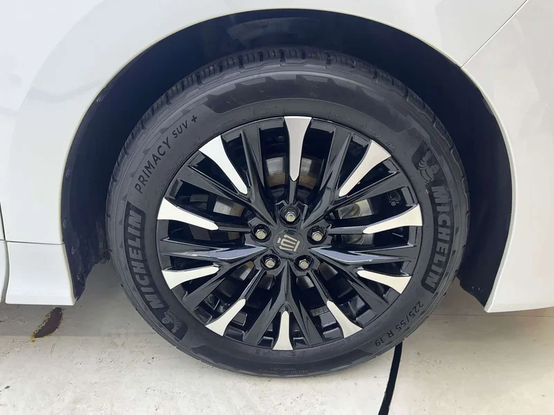 Toyota Vellfire — фото 28