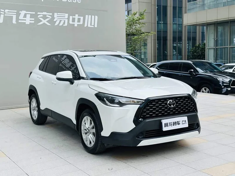 Toyota Corolla Cross — фото 3