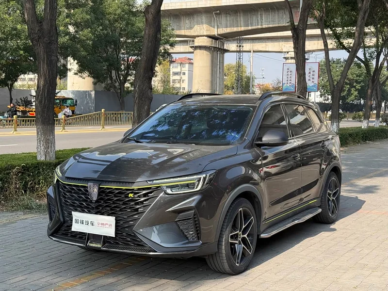 Roewe RX5 — фото 1