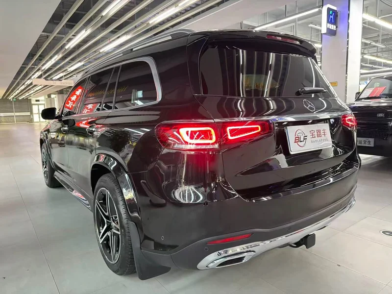 Mercedes-Benz GLS-Class — фото 17