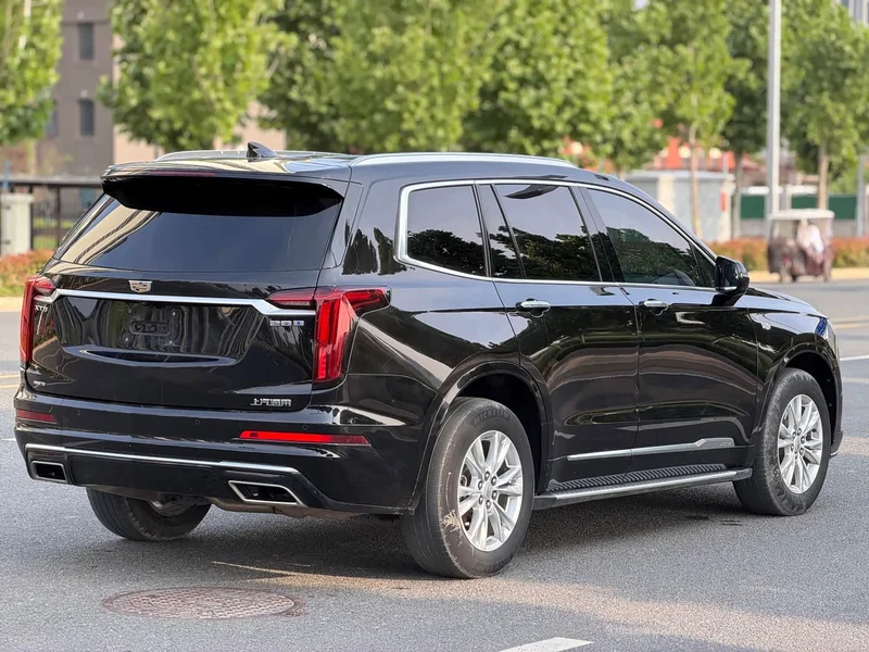 Cadillac XT6 — фото 7