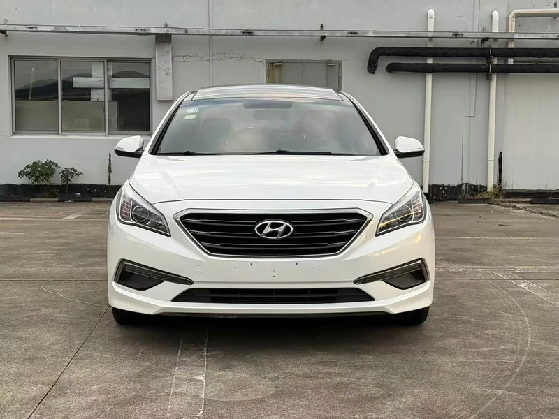 Hyundai Sonata — фото 2