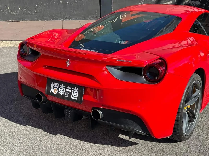 Ferrari 488 — фото 18