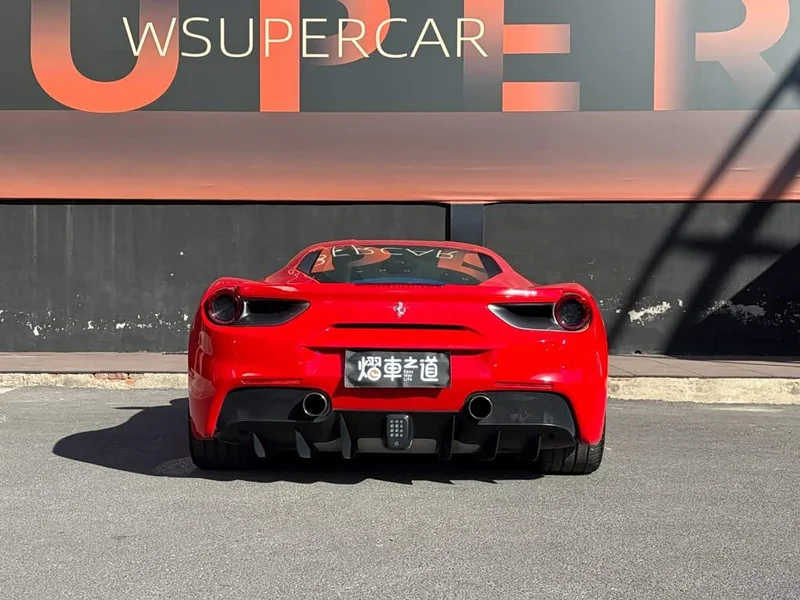Ferrari 488 — фото 4