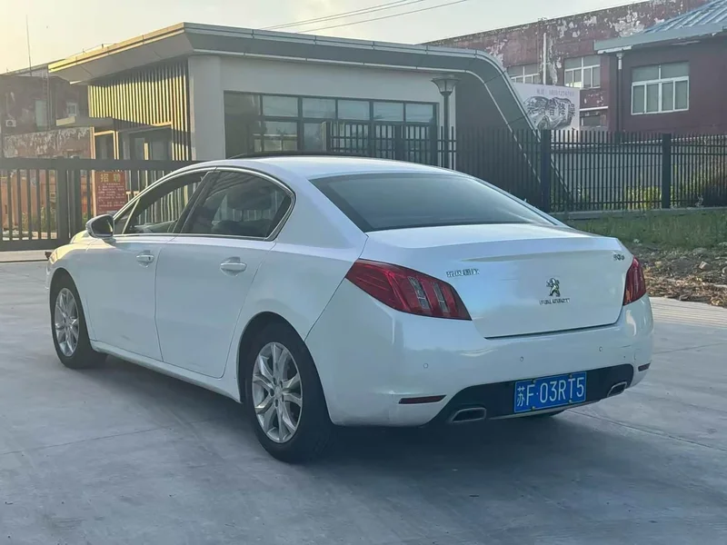 Peugeot 508 — фото 10