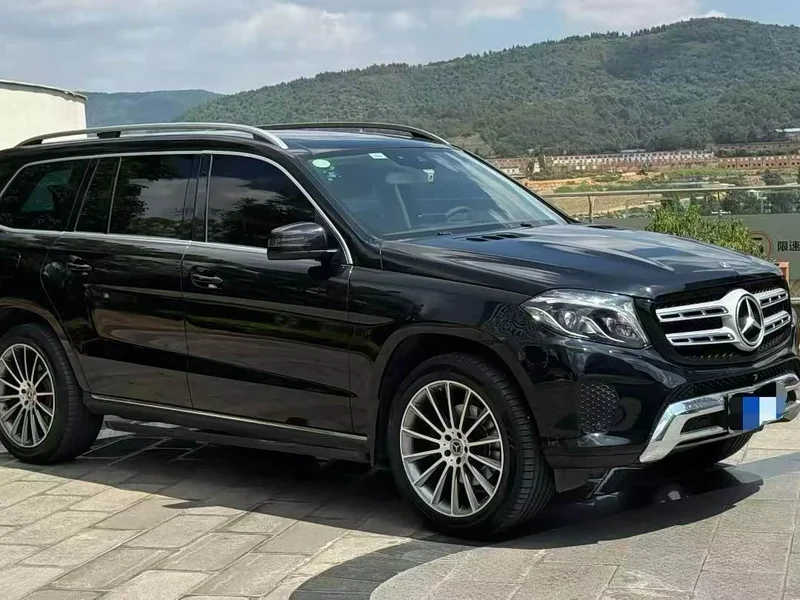 Mercedes-Benz GLS — фото 1