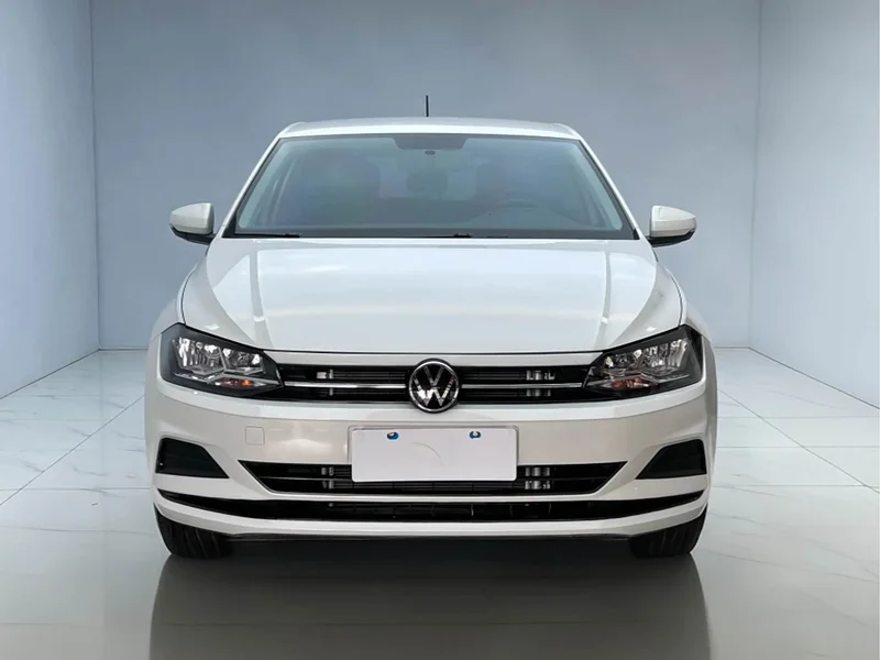 Volkswagen Polo — фото 2