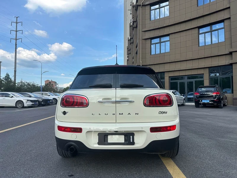 MINI CLUBMAN — фото 5
