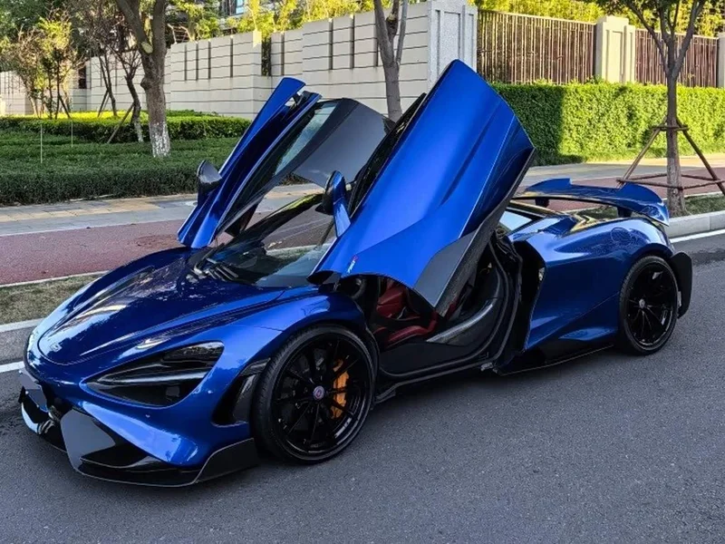 McLaren 720S — фото 1