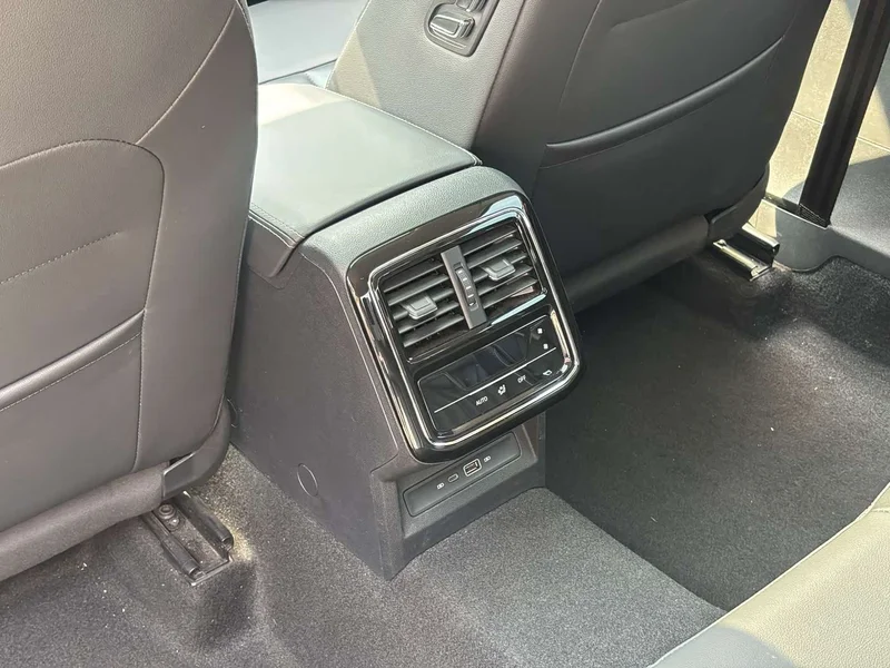 Volkswagen Passat — фото 16