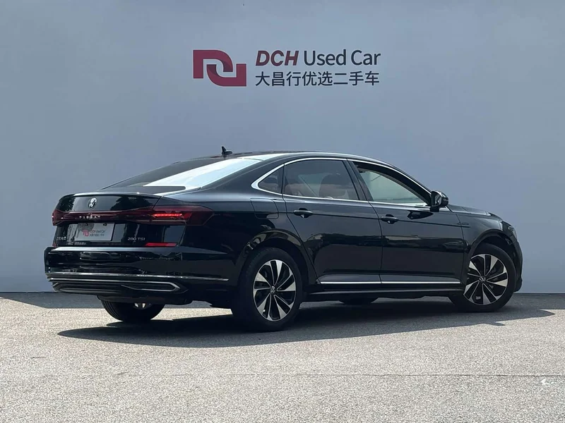Volkswagen Passat — фото 5