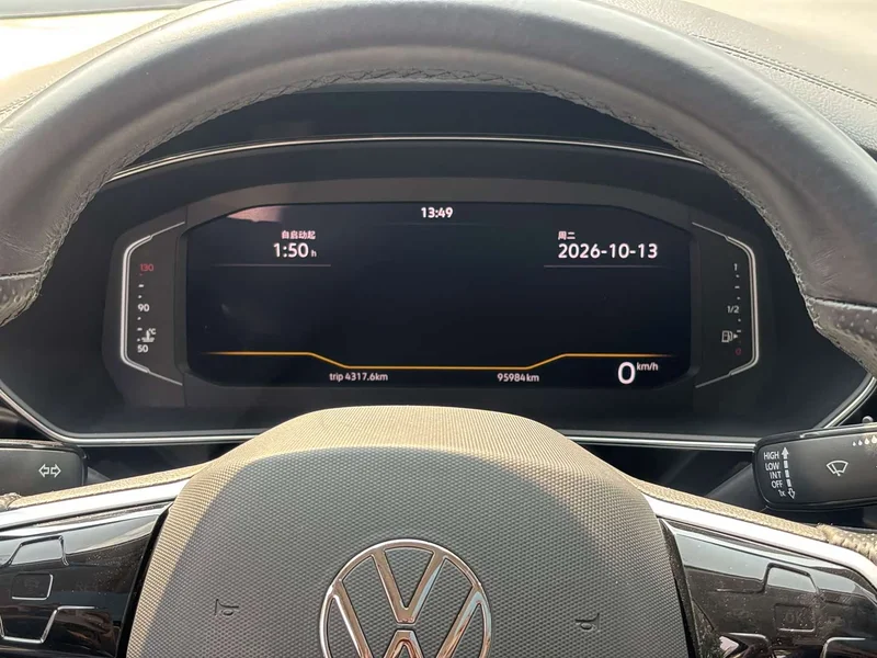 Volkswagen Passat — фото 10