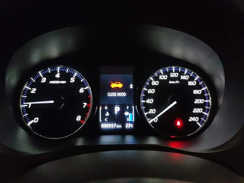 Mitsubishi Outlander — фото 14